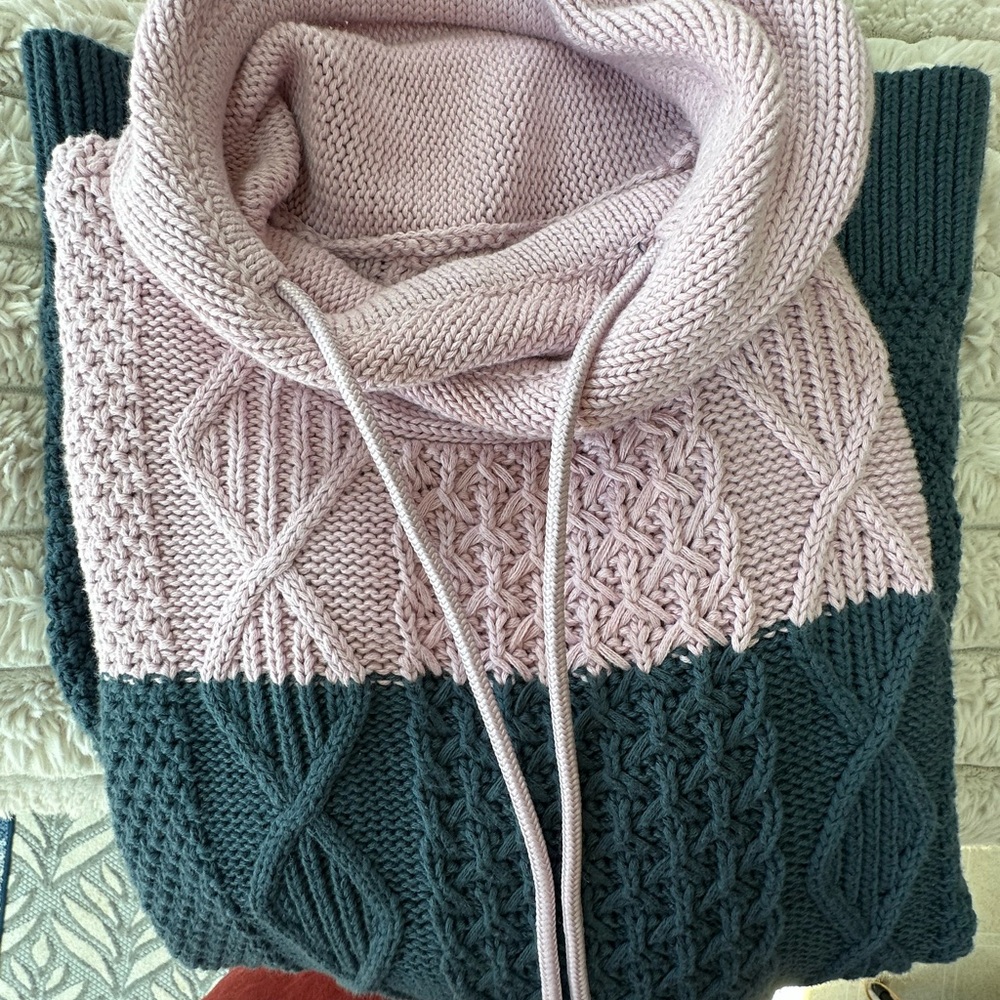 LlBean Signature Sweater